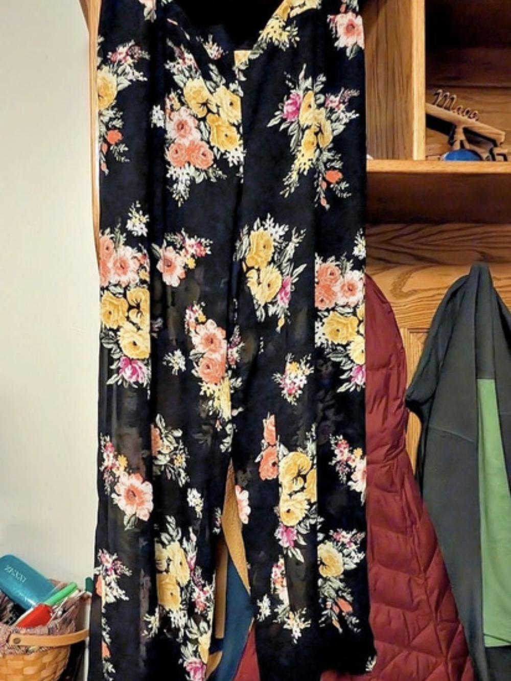 TORRID Floral Black & Multicolor Pant Size 00